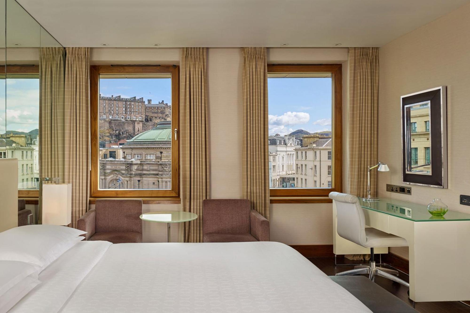 Sheraton Grand & Edimburgo