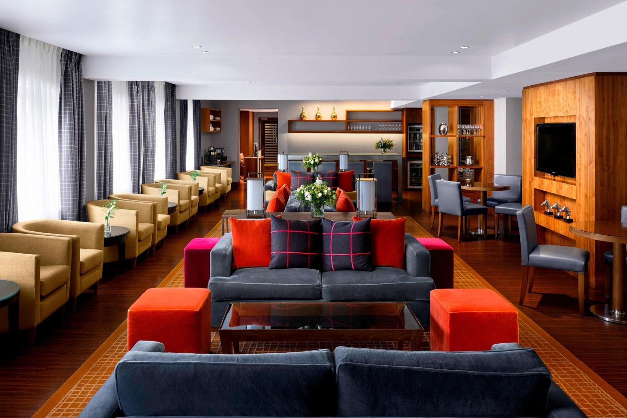 Sheraton Grand & 5* Эдинбург